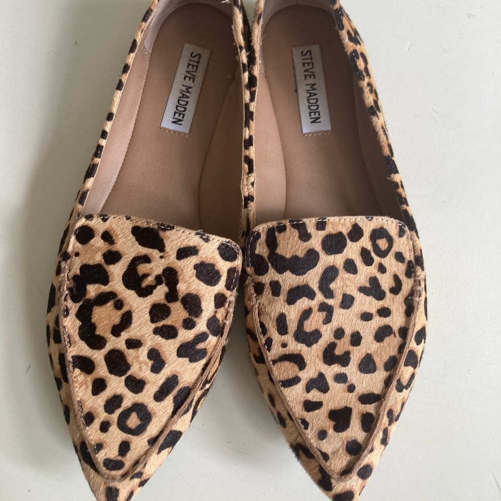Steve Madden leopard print flats